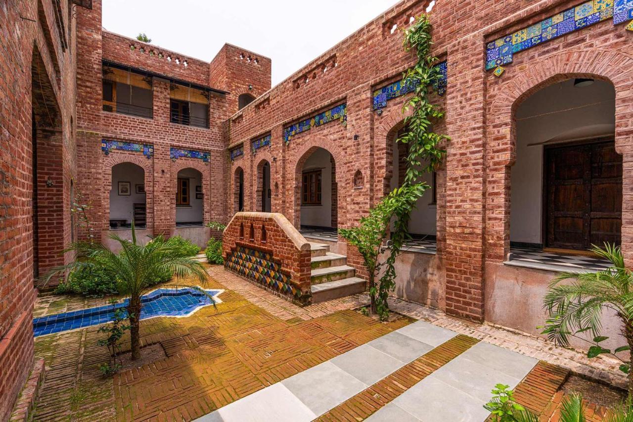 Stayvista'S Peepal Haveli - Rustic Kothi With Terrace, Breathtaking View & Bonfire Narainpur  Экстерьер фото