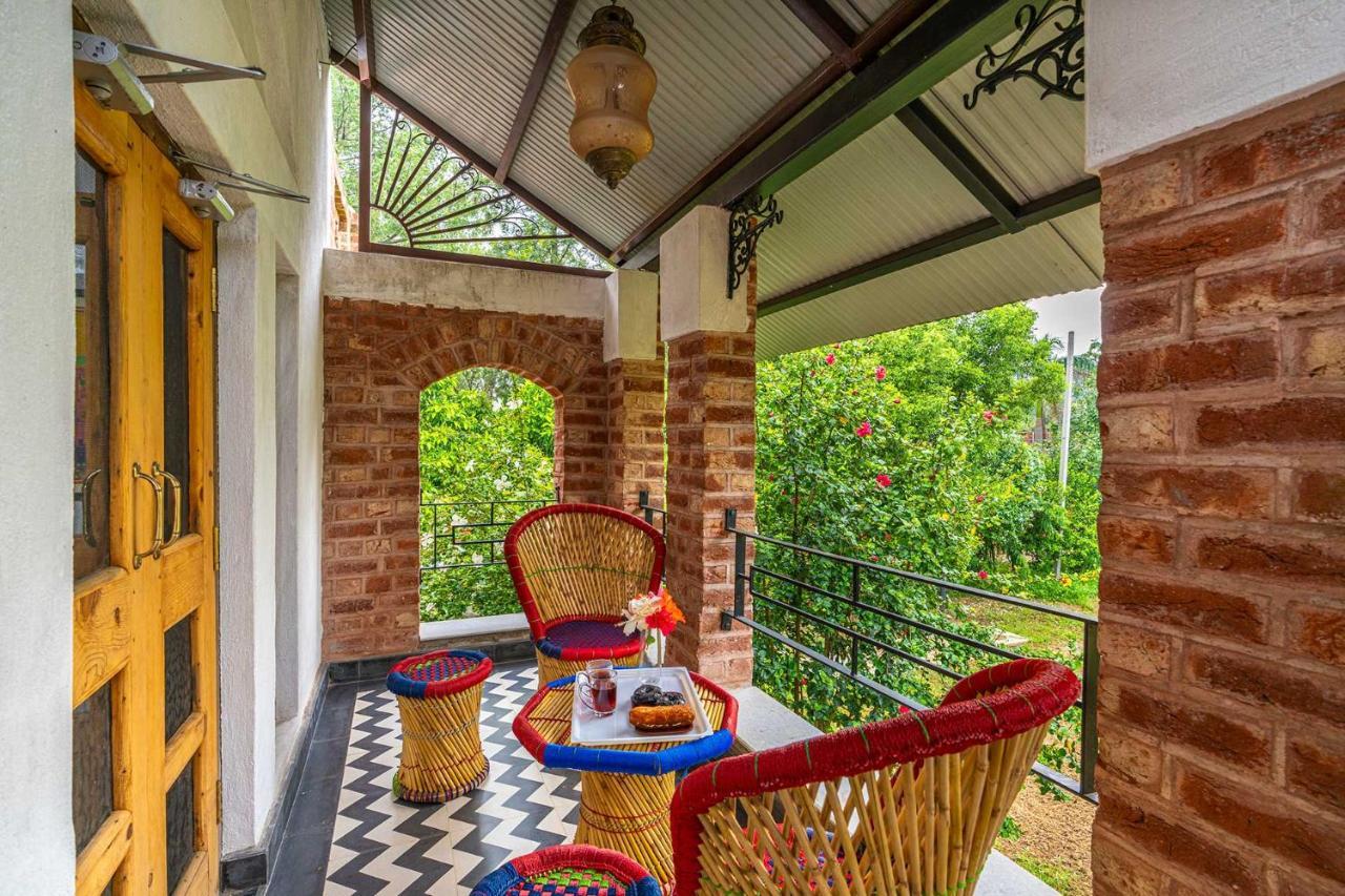 Stayvista'S Peepal Haveli - Rustic Kothi With Terrace, Breathtaking View & Bonfire Narainpur  Экстерьер фото